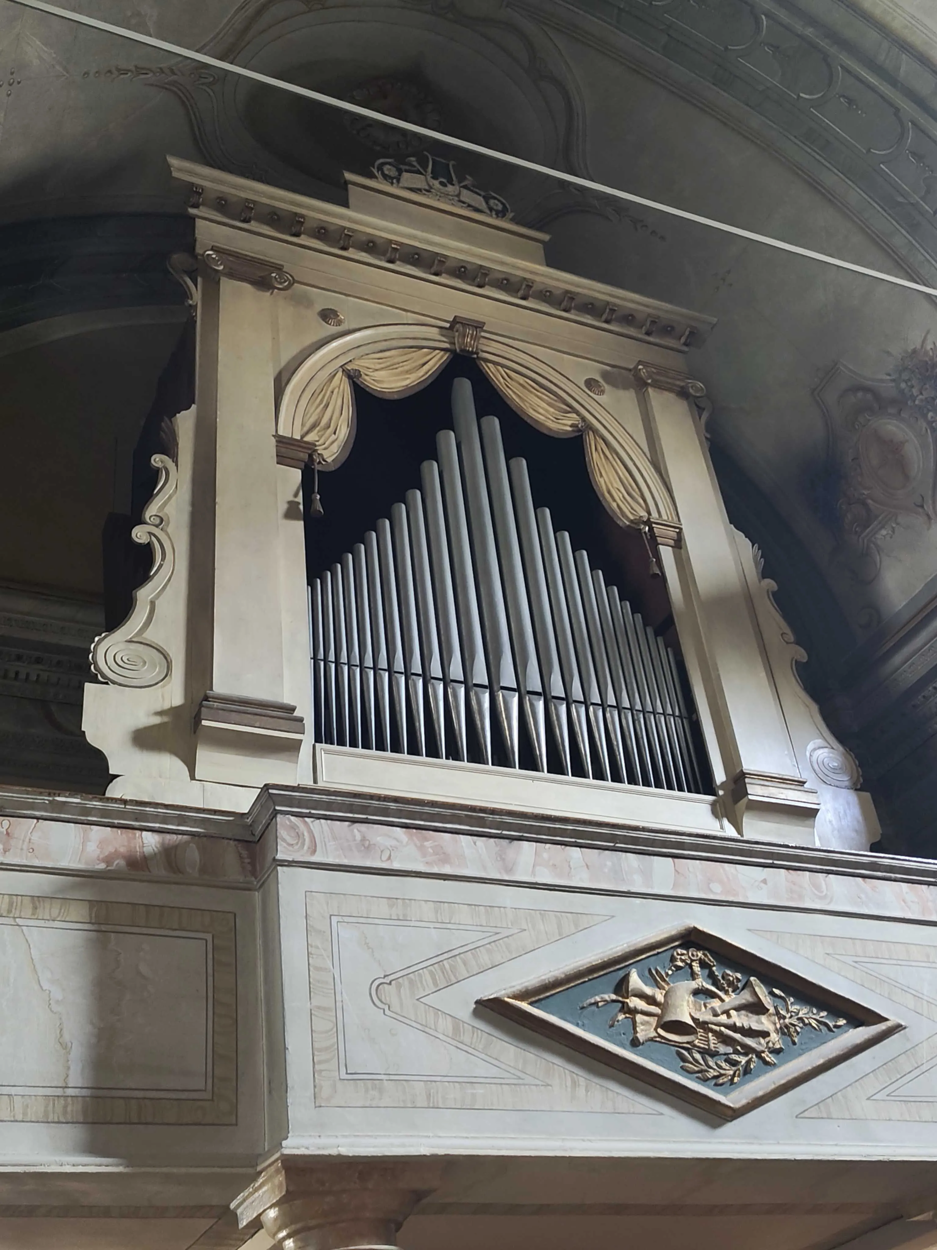 The organ in San Benedetto, Limone sul Garda